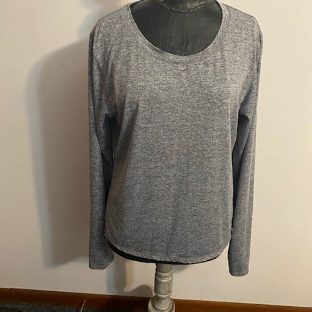 Icy Zone Long Sleeve Charcoal Workout shirt, size XL